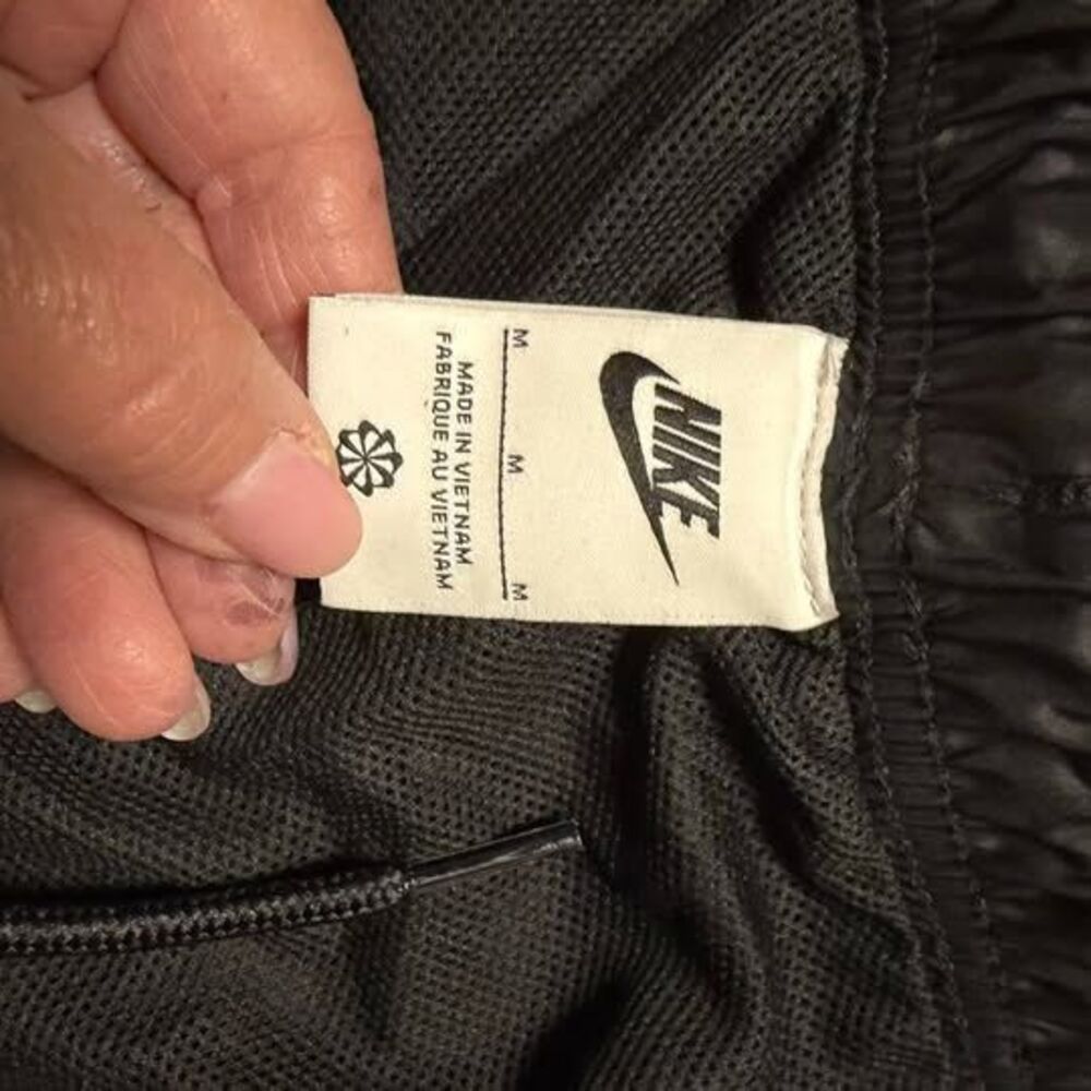 Mens Designer loose fit mid rise full length pant. MED - Picture 4 of 9